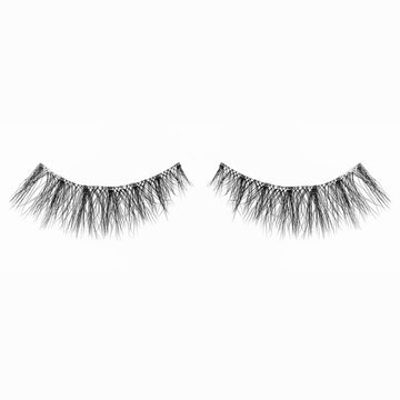 Lashes Magnifica - Premium 4D Mink Eyelashes in Dubai