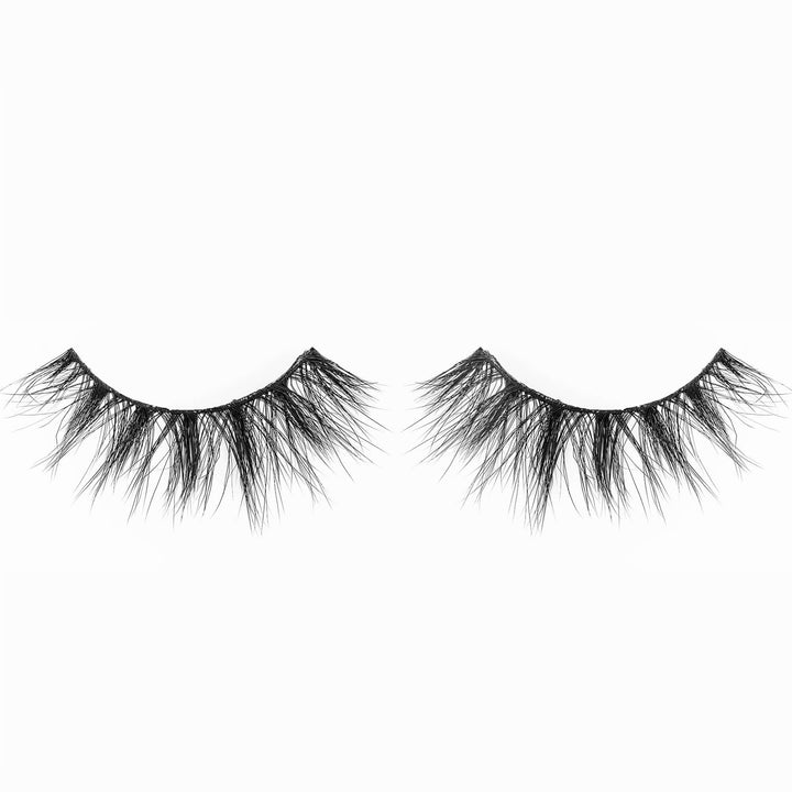 Lashes Signora: Elevate Your Gaze with 4D Mink Magic