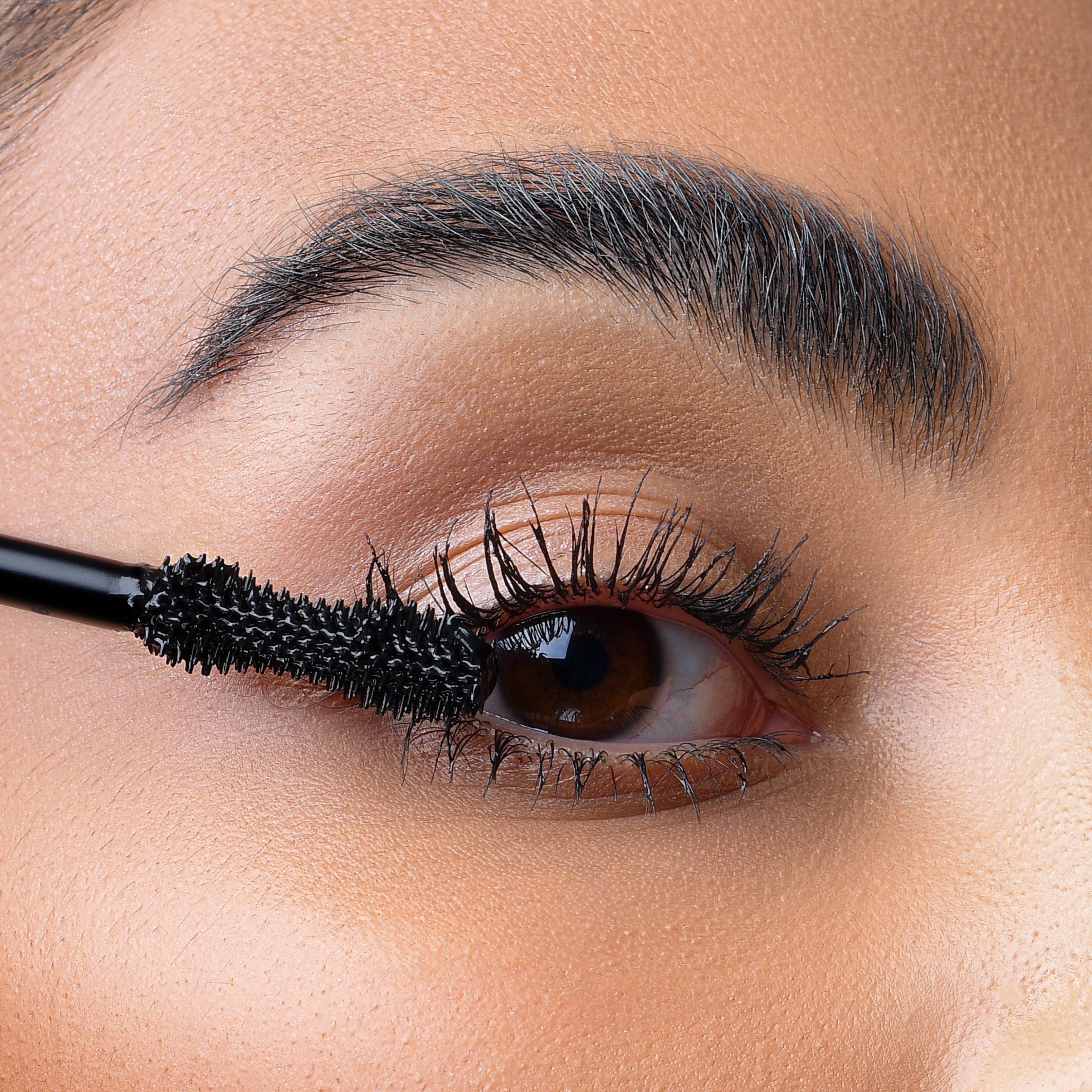 6-in-1 4D Silk Fiber Big Eye Lash Mascara