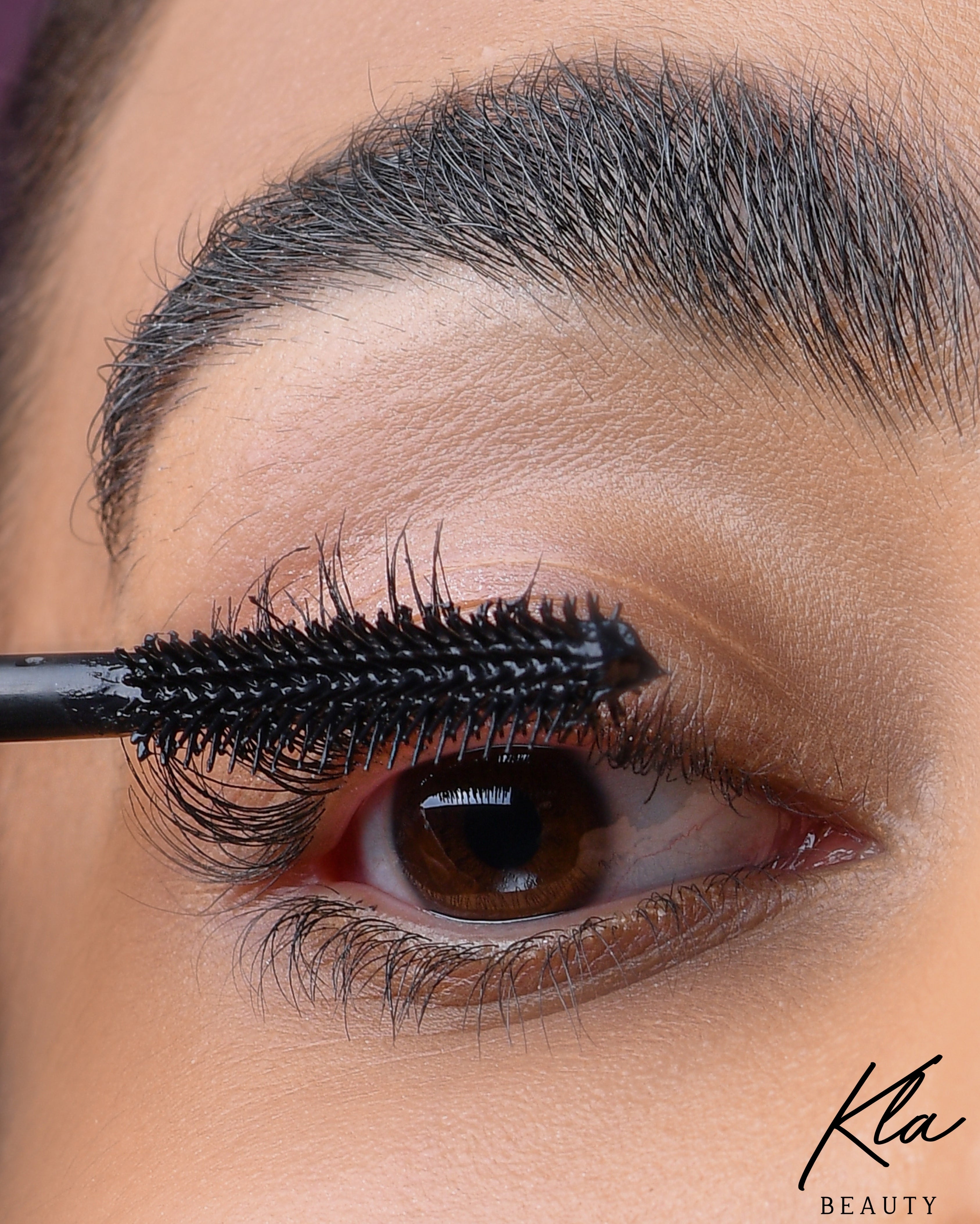 Vegan Volumes,Lengthens, Lifts + Separates Mascara