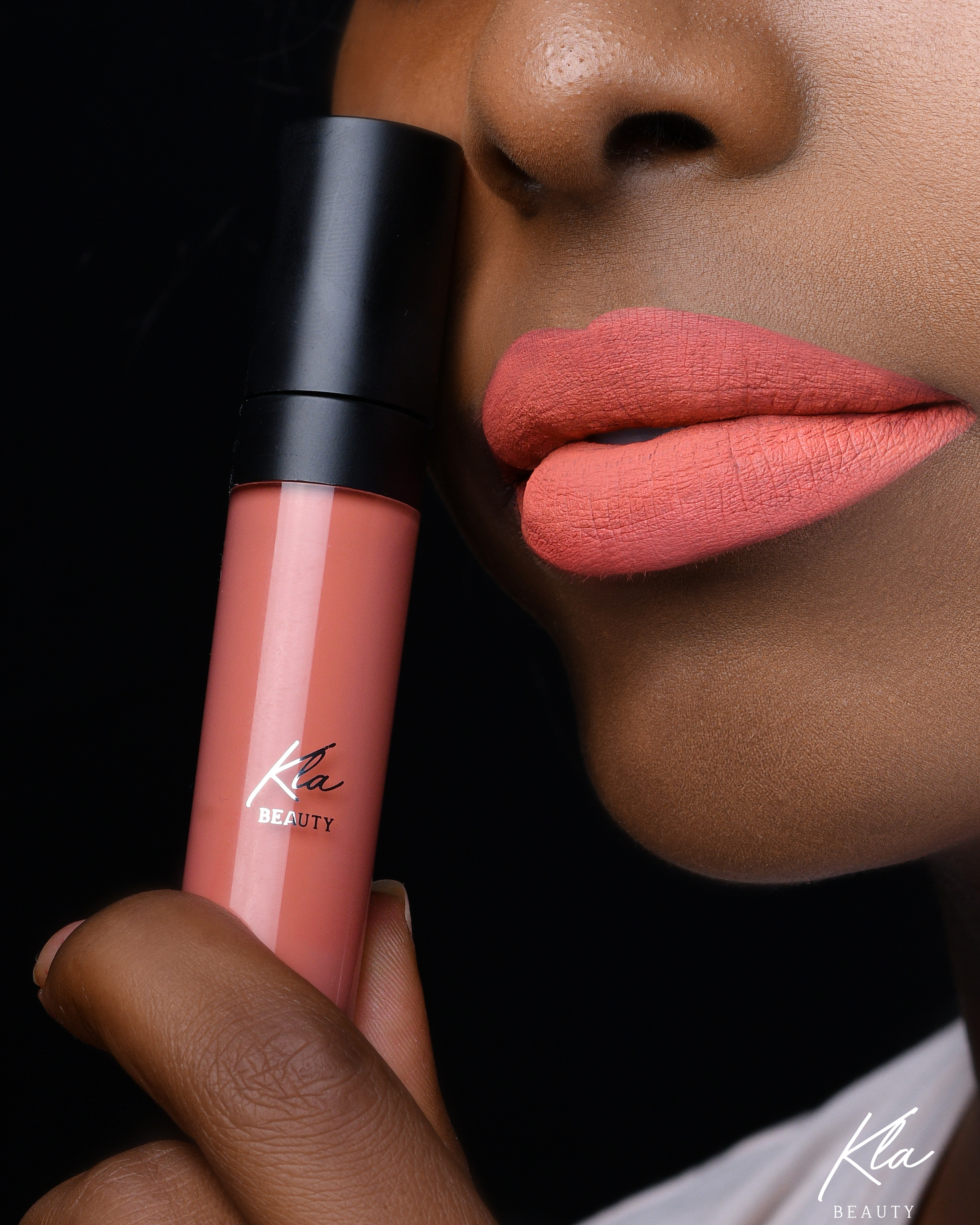 Liquid Matte Lipstick - PESCA