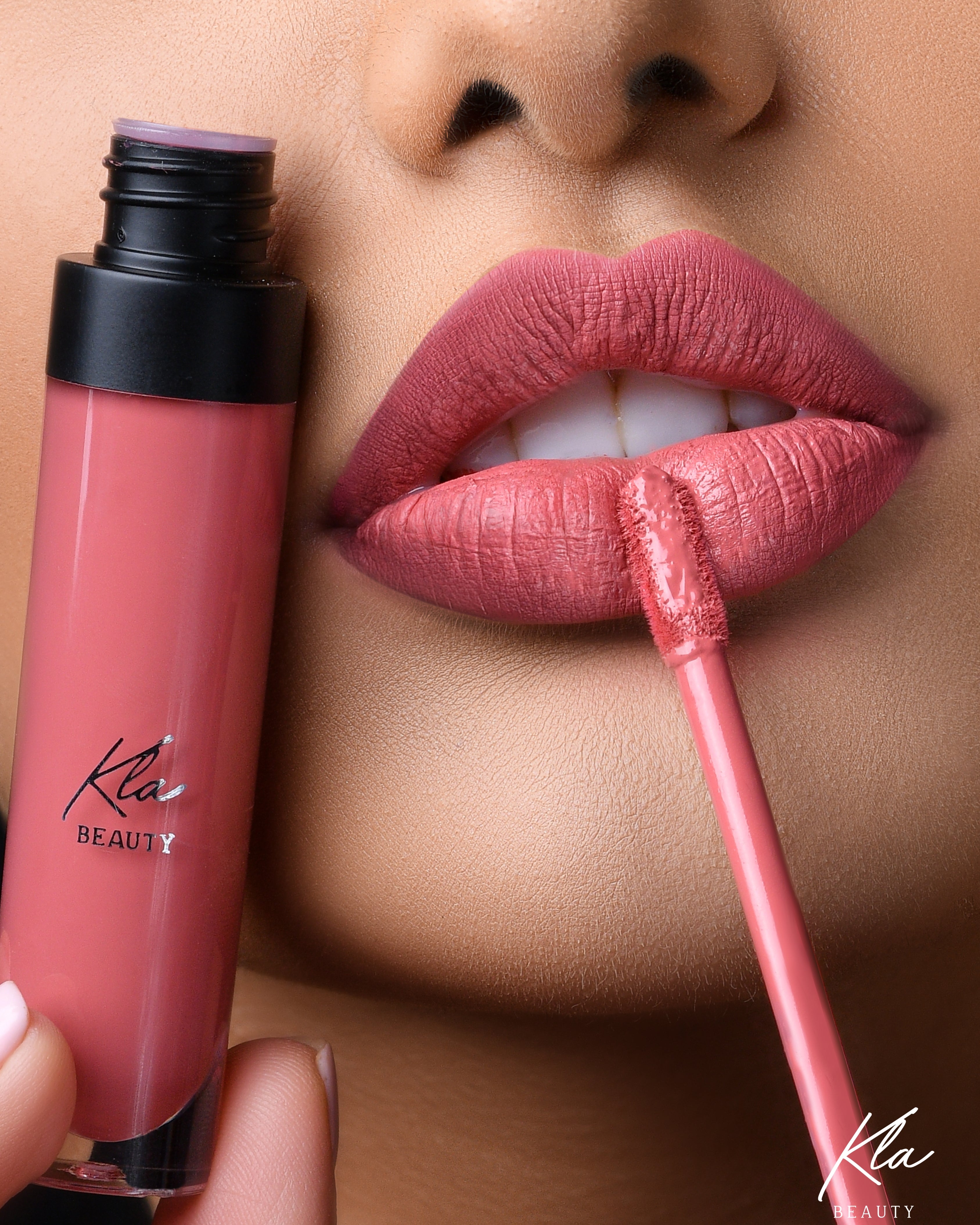 Liquid Matte Lipstick - ROSEWOOD